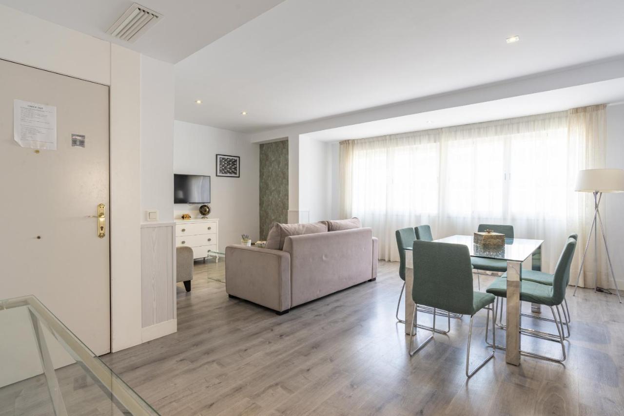 Soho Premium 4 Bedrooms Apartment 马拉加 外观 照片